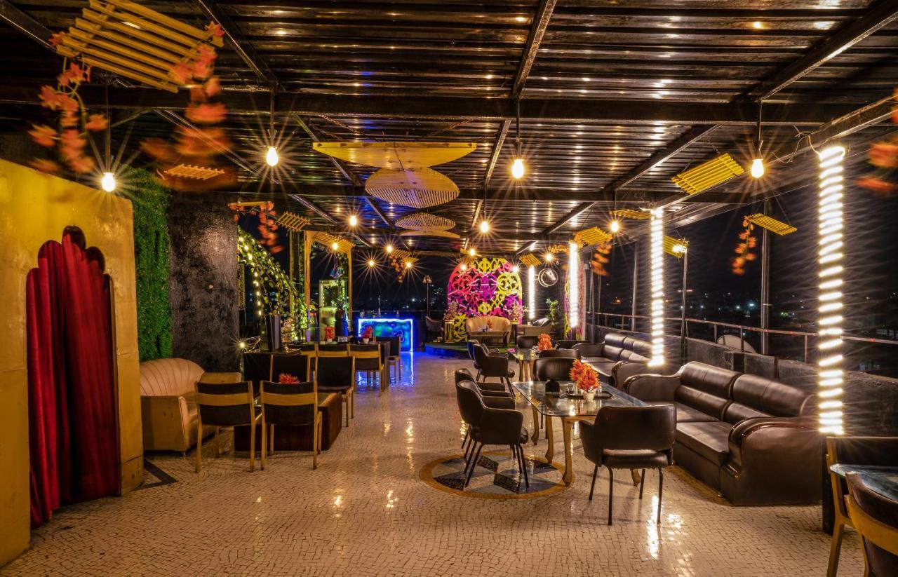 Tripli Udaipur Hotel Екстериор снимка