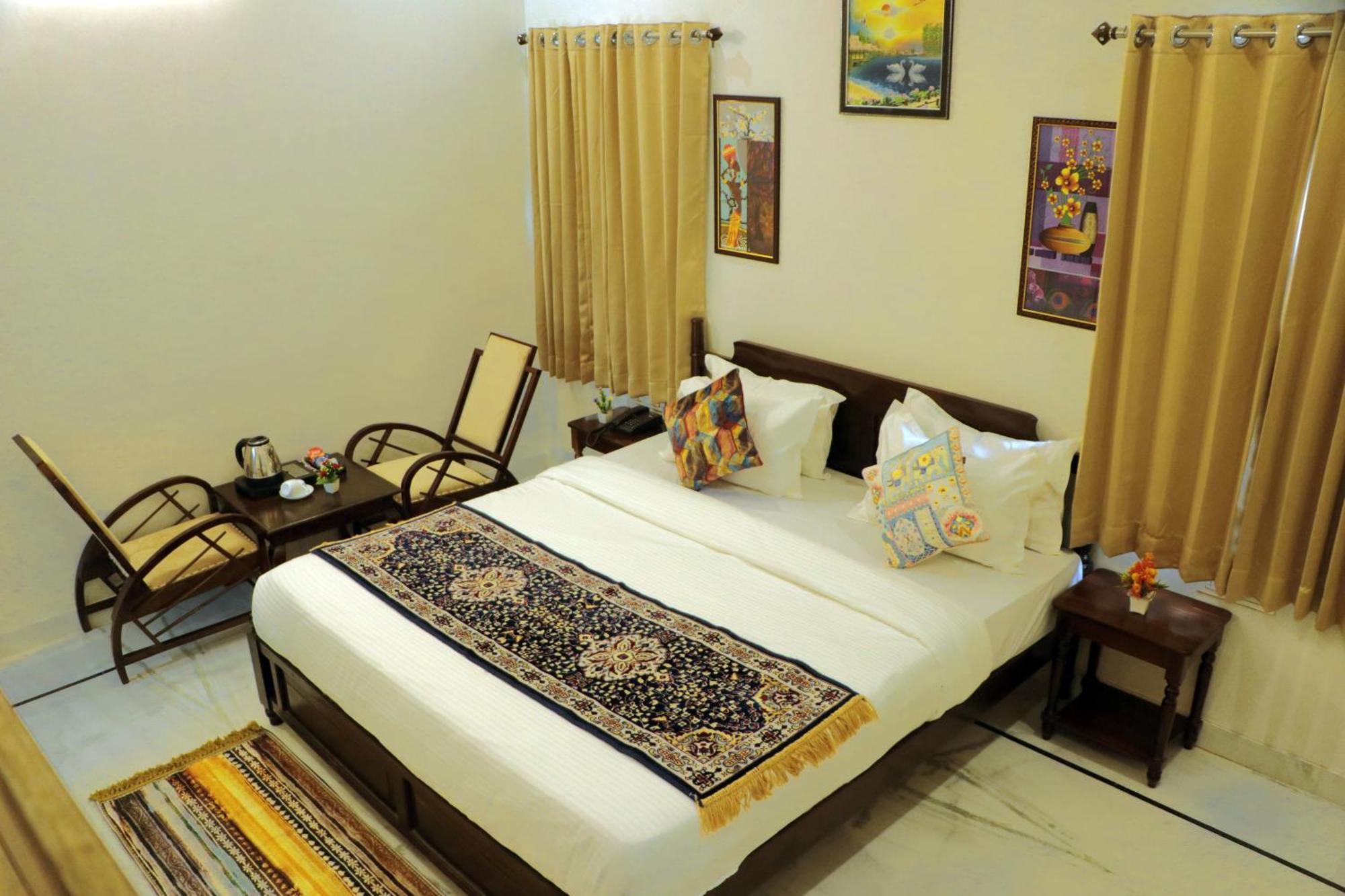 Tripli Udaipur Hotel Екстериор снимка